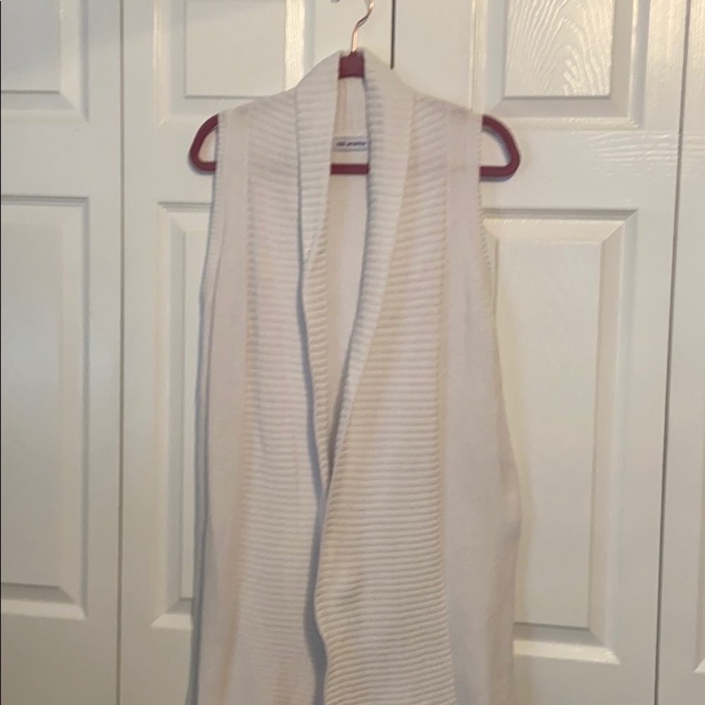 Lady’s sweater vest